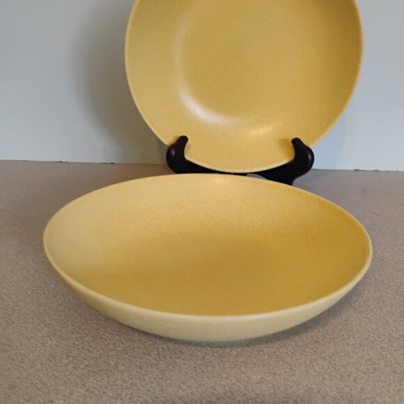 Bauer MCM 1960s Mustard Speckled Ironstone Bowls, set of 2 - Picture 3 of 5